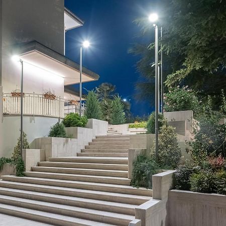Mirabella Hotel Mirabella Eclano Екстер'єр фото
