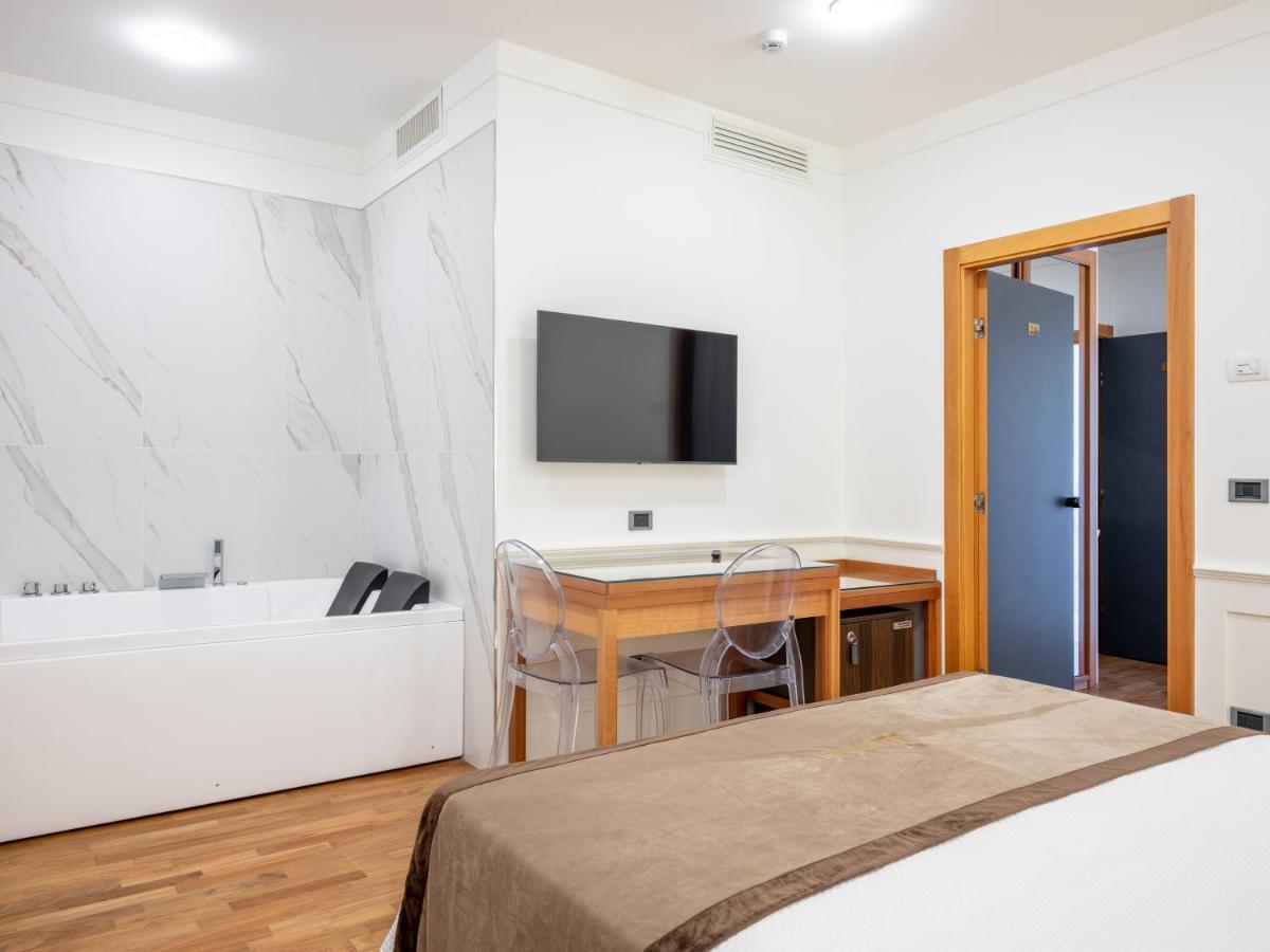 Mirabella Hotel Mirabella Eclano Екстер'єр фото