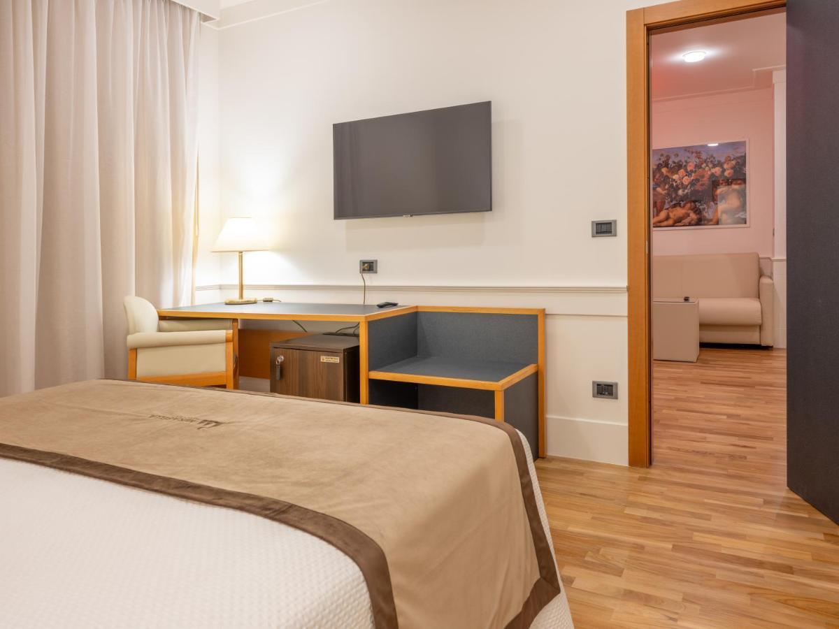Mirabella Hotel Mirabella Eclano Екстер'єр фото