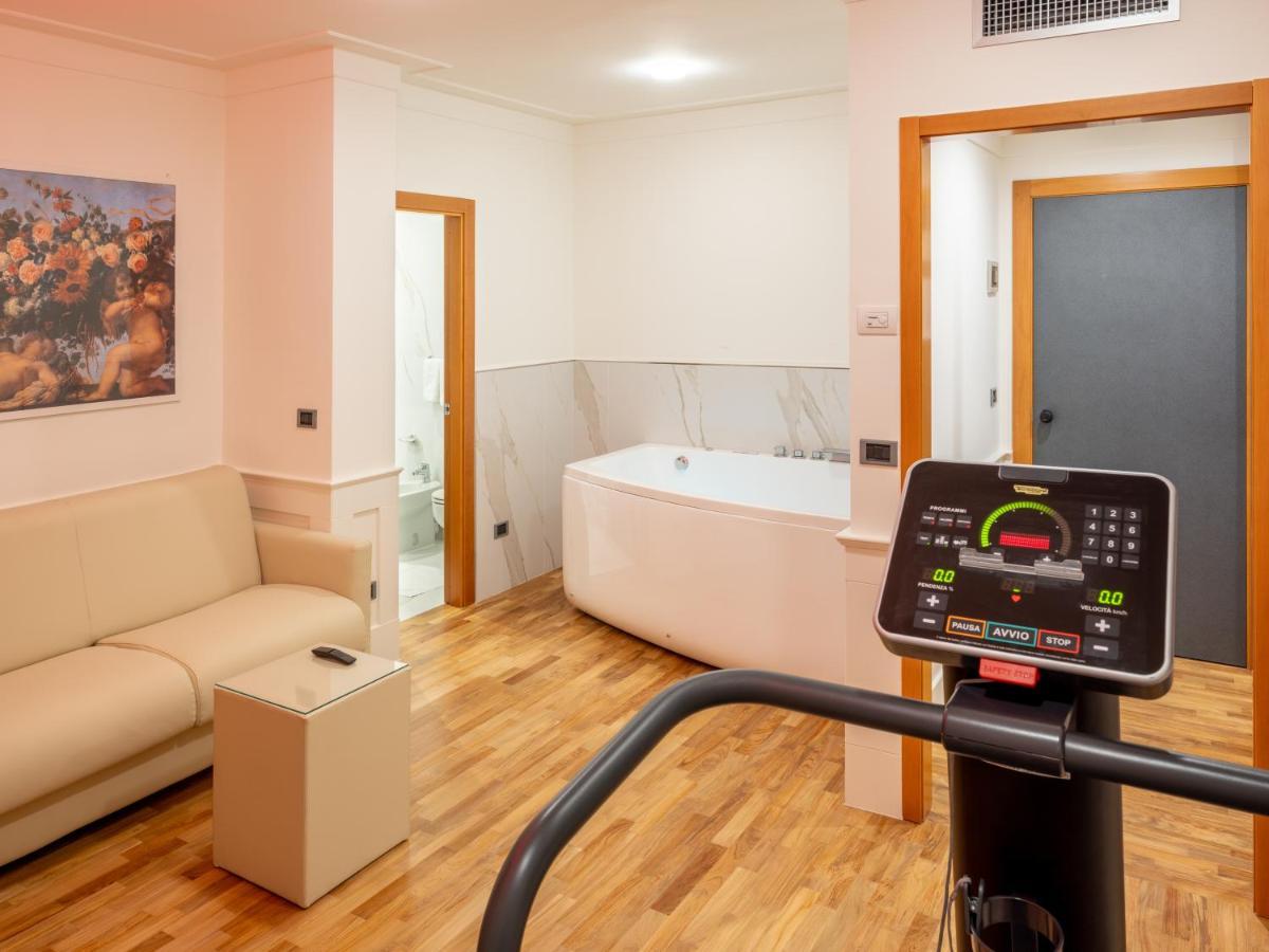 Mirabella Hotel Mirabella Eclano Екстер'єр фото