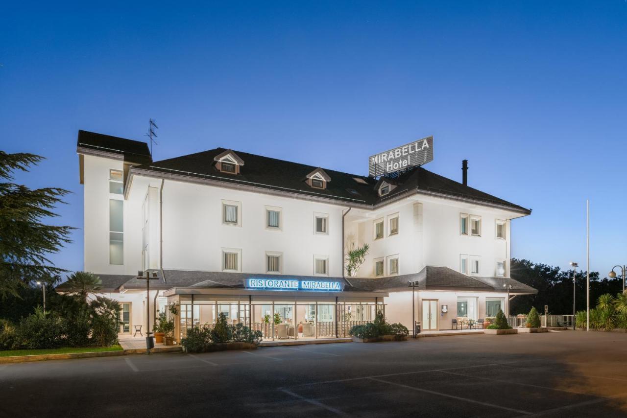 Mirabella Hotel Mirabella Eclano Екстер'єр фото